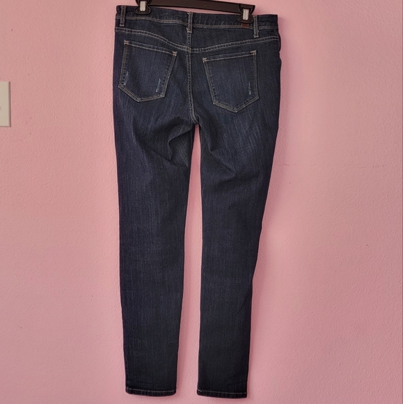 Simply Vera Vera Wang Mid Rise Skinny Jeans/ 6. - Picture 2 of 9
